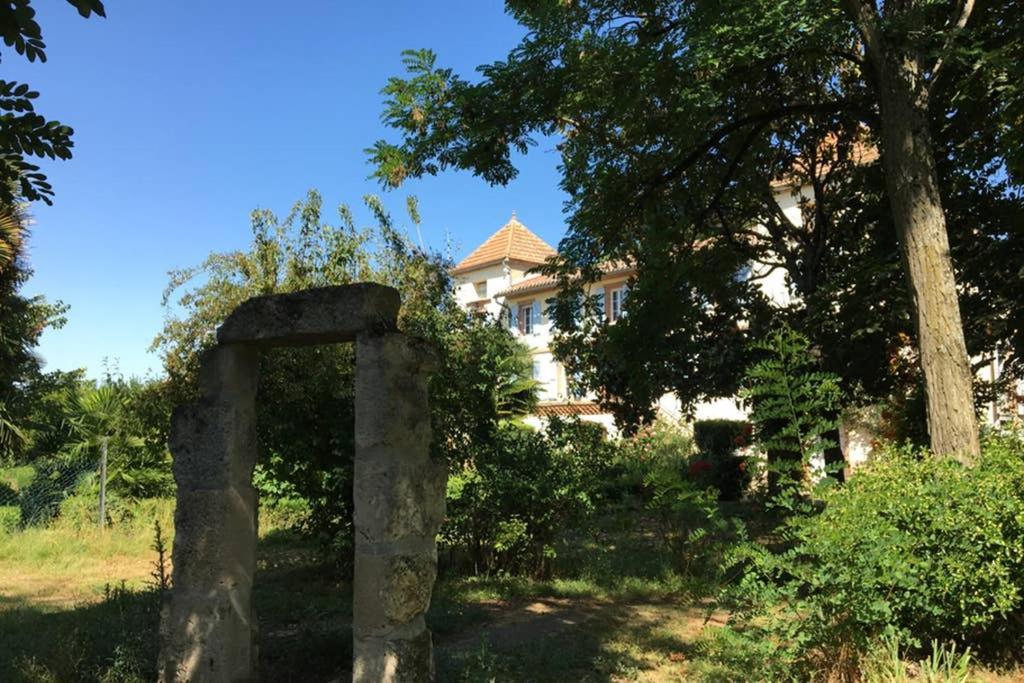 Domaine De Menerque - Petit Chateau Avec Piscine Lisle-sur-Tarn Ngoại thất bức ảnh